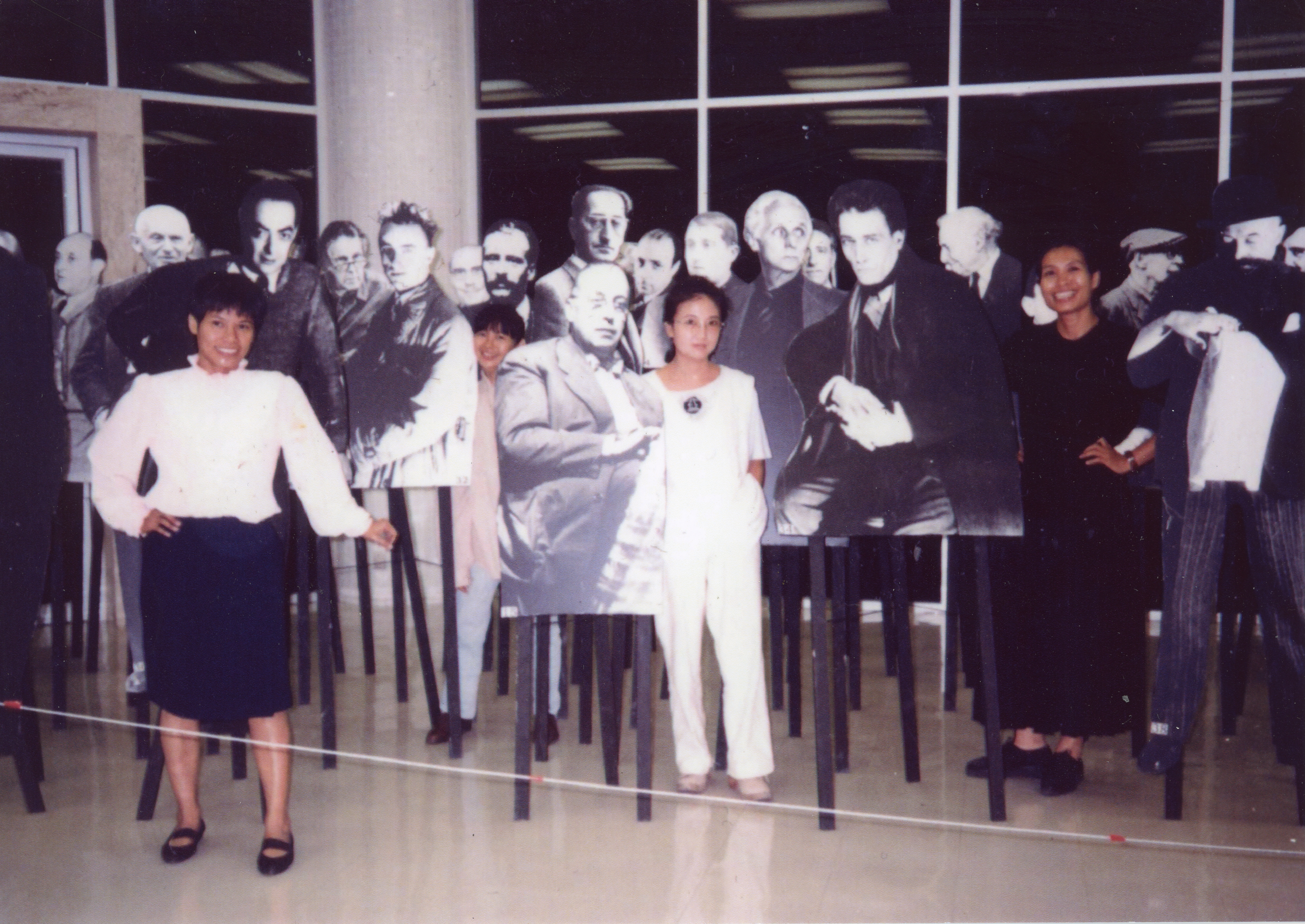 Tradisexion (Set of 2 Photographs)