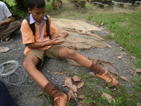 Wire Sculpture Workshop (Set of 28 Photographs)