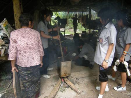 Tie Dye Workshop (Set of 94 Photographs)