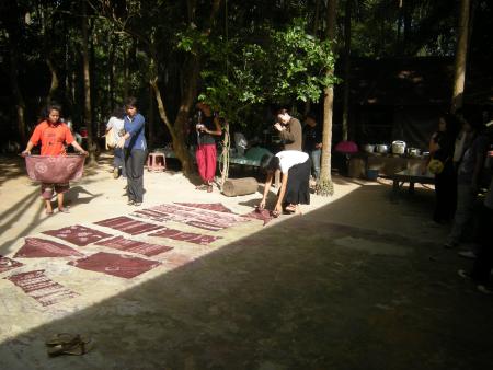 Tie Dye Workshop (Set of 94 Photographs)